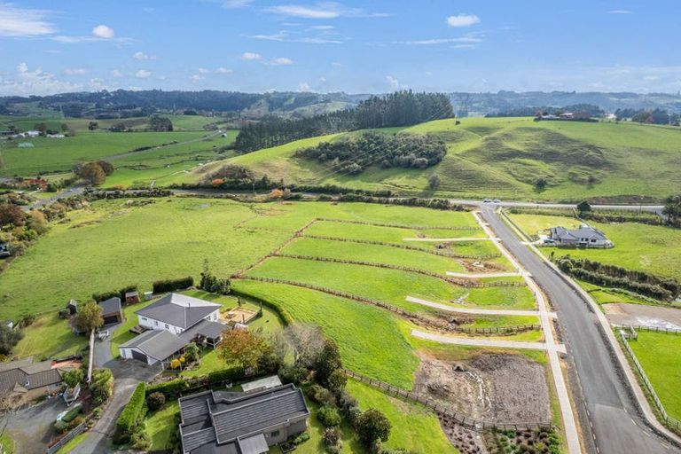 Photo of property in 12 Frost Rise, Hunua, 2583