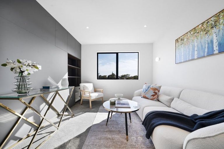Photo of property in 31a Wallace Road, Mangere Bridge, Auckland, 2022