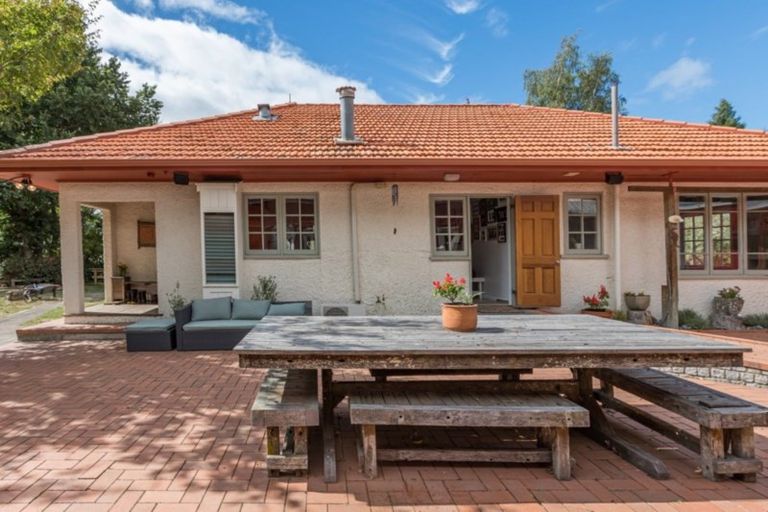 Photo of property in 10 Miller Street, Otane, 4202