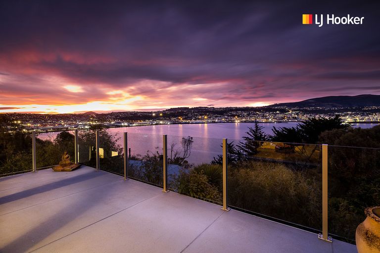 Photo of property in 4 Torr Street, Vauxhall, Dunedin, 9013