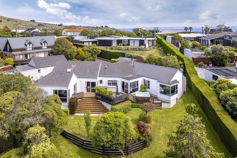 Photo of property in 71 Taylors Mistake Road, Scarborough, Christchurch, 8081