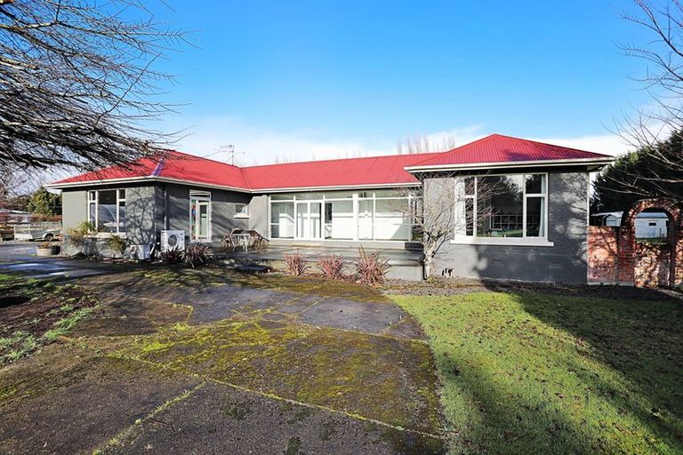 Photo of property in 43 Moore Road, Winton, 9781