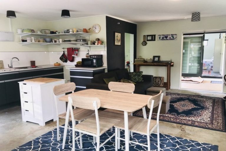 Photo of property in 23 Paradise Road, Coopers Beach, 0420