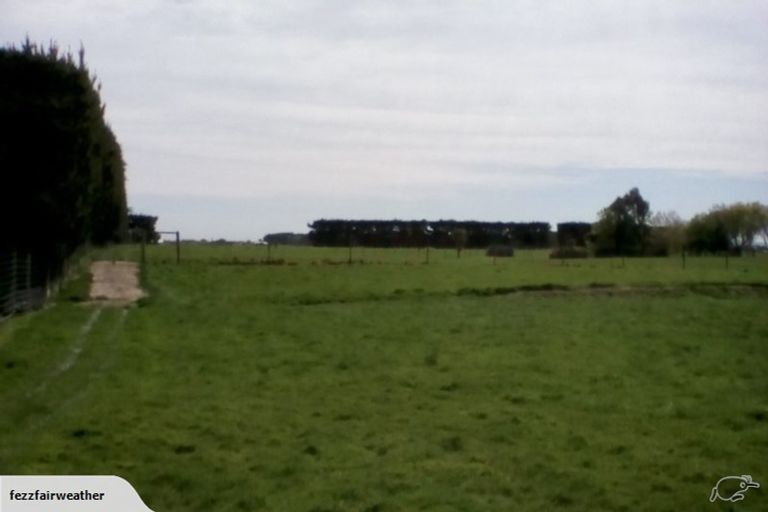 Photo of property in 407 Oteramika Road, Seaward Bush, Invercargill, 9871