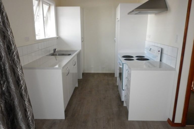 Photo of property in 43 Totara Park Road, Clouston Park, Upper Hutt, 5018