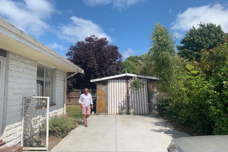 Photo of property in 2/127 Petrie Street, Richmond, Christchurch, 8013