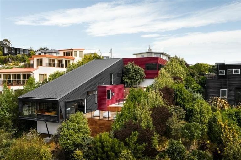 Photo of property in 6 Craigieburn Lane, Mount Pleasant, Christchurch, 8081