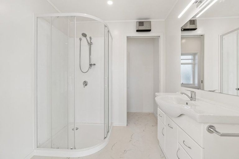 Photo of property in 128 Otakou Golf Course Road, Otakou, Dunedin, 9077