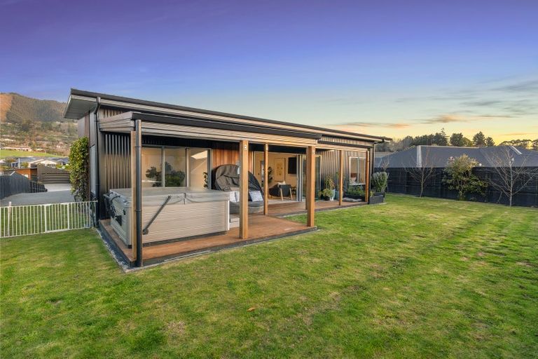 Photo of property in 4 Tarn Close, Richmond, 7020