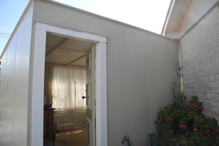 Photo of property in 9 Oxford Street, Waimate, 7924