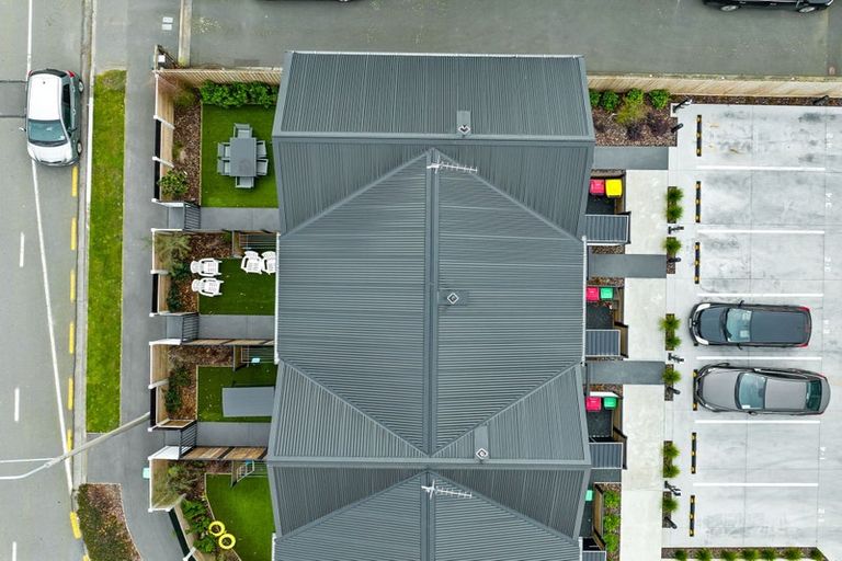 Photo of property in 3/2 Taramea Place, Addington, Christchurch, 8024