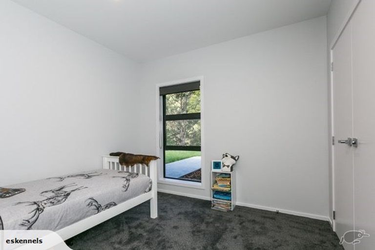 Photo of property in 86 Seafield Road, Eskdale, Napier, 4182