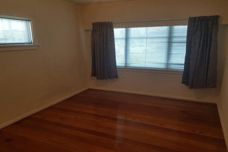 Photo of property in 281 Wairakei Road, Bryndwr, Christchurch, 8053