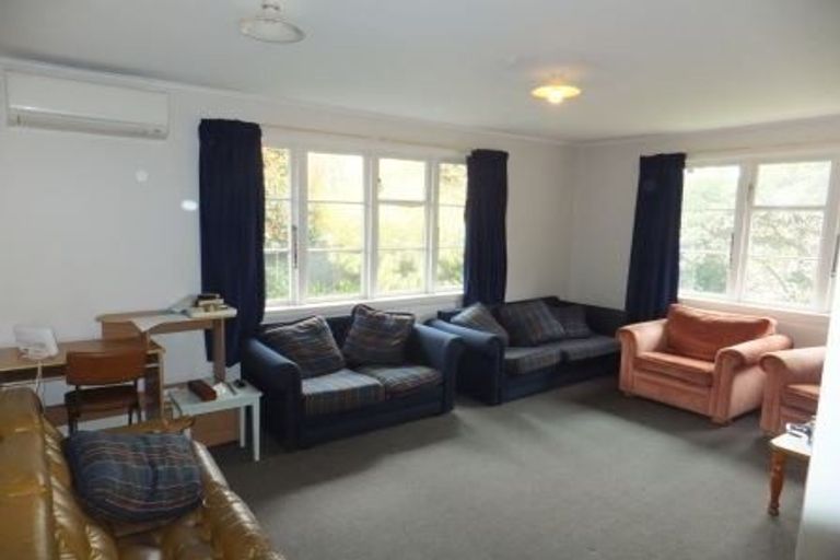 Photo of property in 19 Bateman Avenue, Bryndwr, Christchurch, 8053
