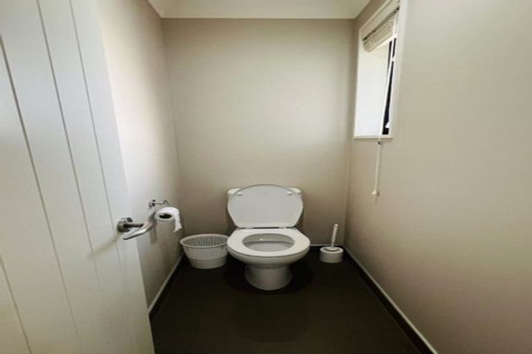 Photo of property in 46 Westpark Drive, Burnside, Christchurch, 8053