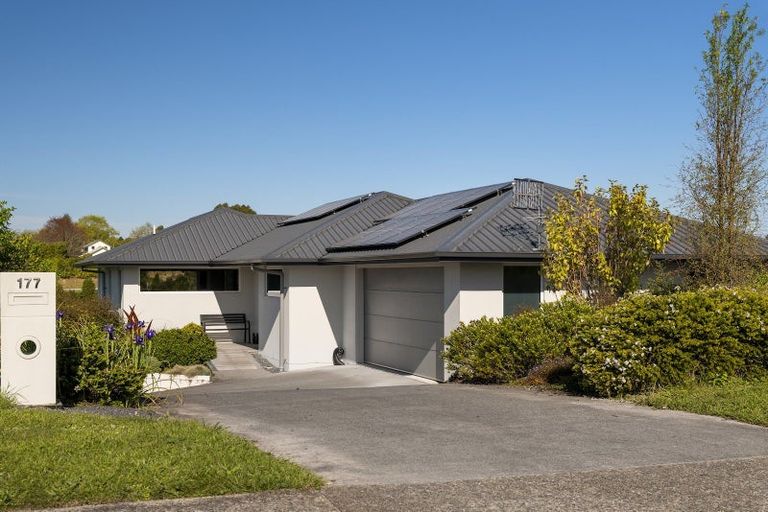 Photo of property in 177 Penetaka Heights, Pyes Pa, Tauranga, 3112