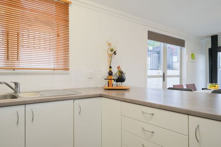 Photo of property in 79 Marion Street, Macandrew Bay, Dunedin, 9014