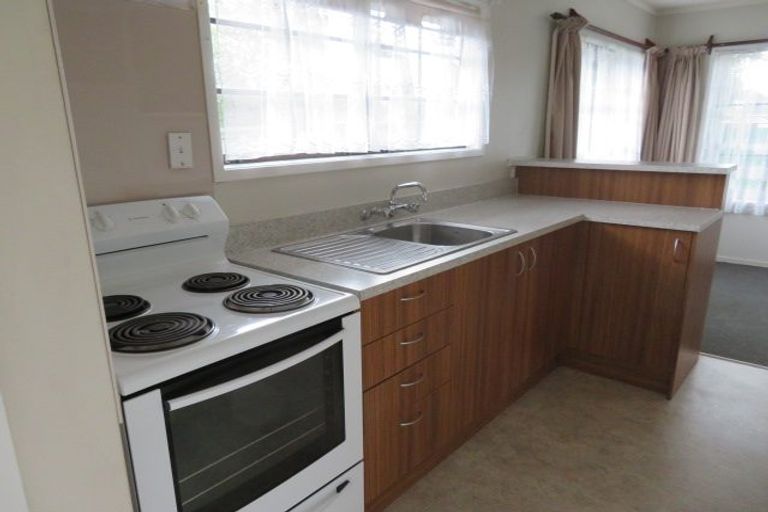 Photo of property in 15 Beihlers Road, Weymouth, Auckland, 2103