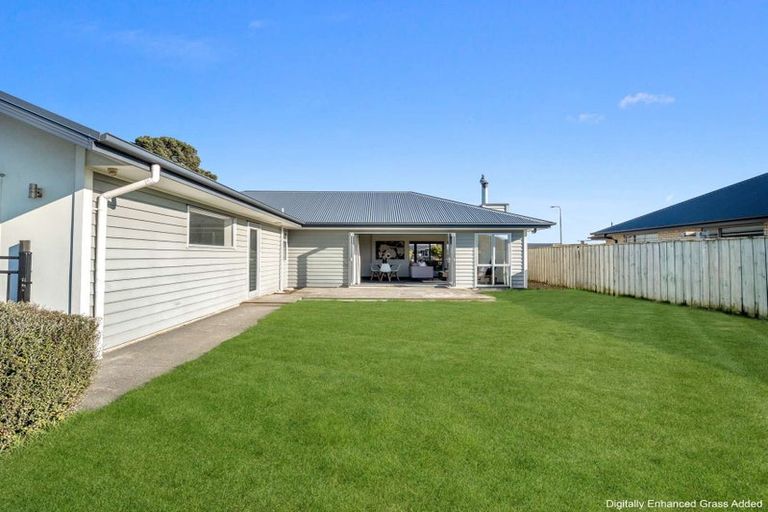Photo of property in 32 Stanford Way, Rolleston, 7615