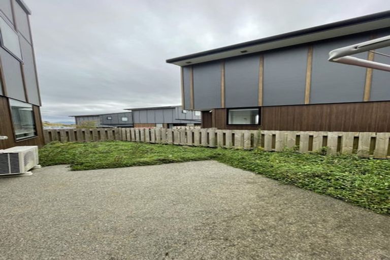 Photo of property in 50 Astelia Way, Woodridge, Wellington, 6037