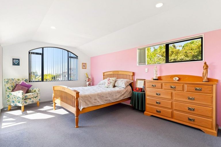 Photo of property in 20a Auld Street, Torbay, Auckland, 0630