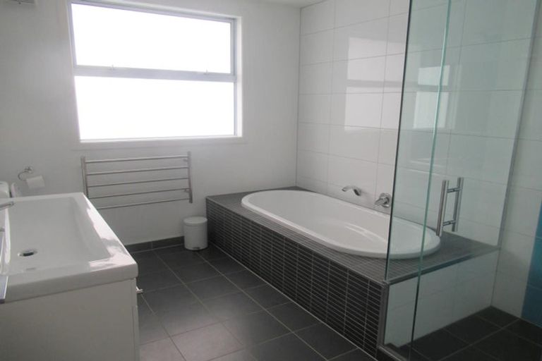 Photo of property in 196 Rosetta Road, Raumati South, Paraparaumu, 5032