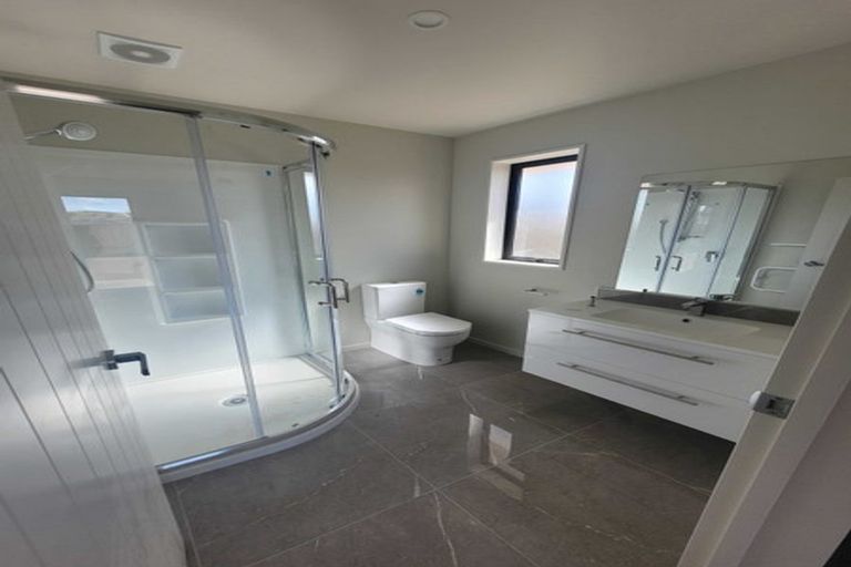 Photo of property in 76 Hilton Drive, Amberley, 7410