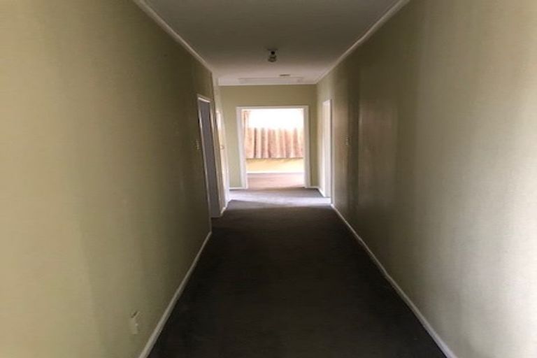 Photo of property in 357 Main Road, Tawa, Wellington, 5028