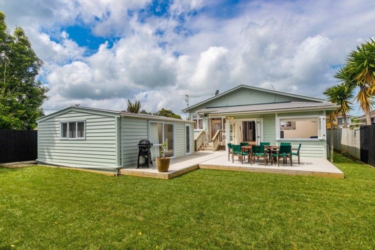 Photo of property in 8/282 Point Chevalier Road, Point Chevalier, Auckland, 1022