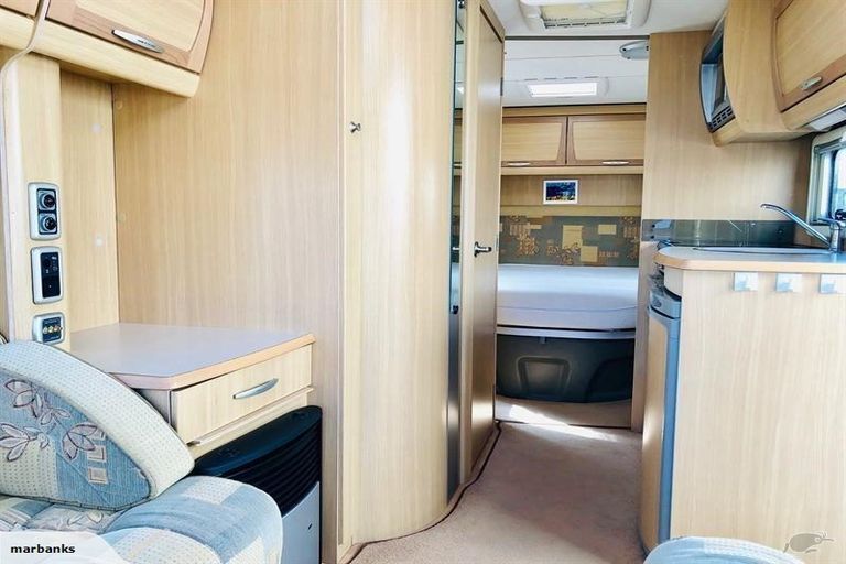 Photo of property in 10 Kahu Close, Orewa, 0931