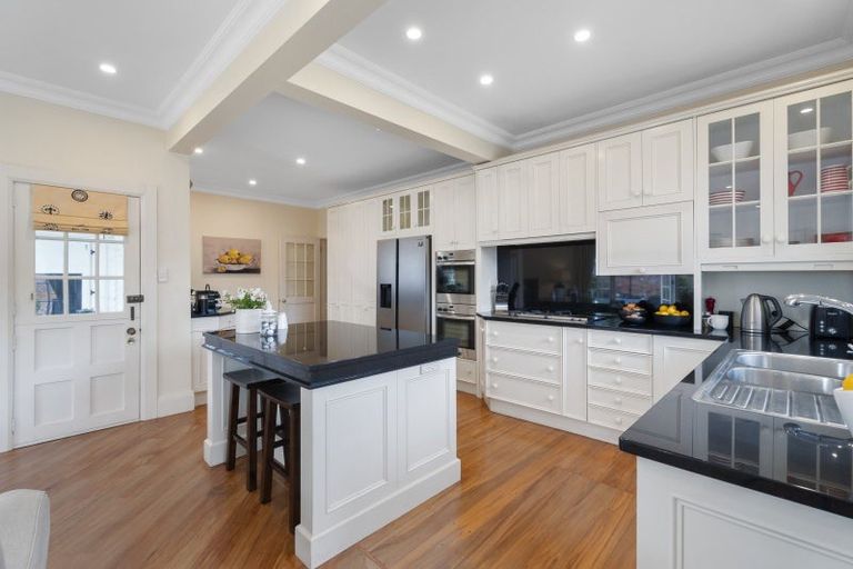 Photo of property in 74 Marne Street, Hokowhitu, Palmerston North, 4410