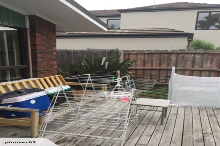 Photo of property in 2/27 Tuirau Place, Ilam, Christchurch, 8041