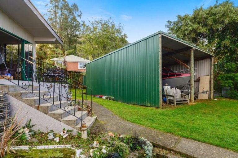 Photo of property in 46 Mountain Road, Western Heights, Rotorua, 3015