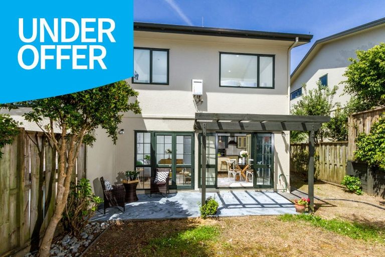 Photo of property in Casa Bella, 12/427 Albany Highway, Albany, Auckland, 0632