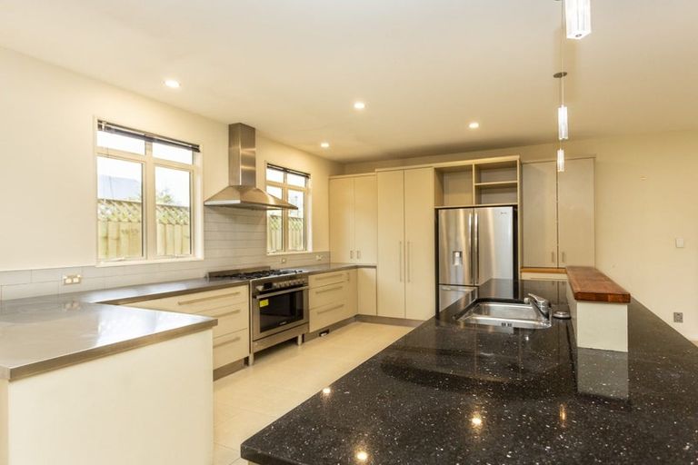 Photo of property in 25 Totara Street, Fendalton, Christchurch, 8041