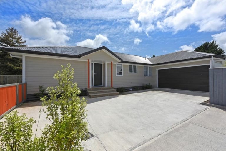 Photo of property in 30a Rimutaka Street, Trentham, Upper Hutt, 5018