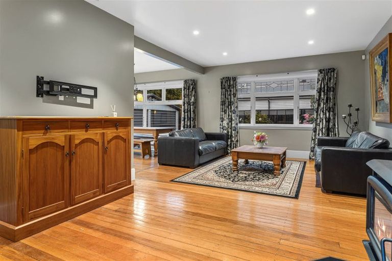 Photo of property in 19 Condell Avenue, Papanui, Christchurch, 8053