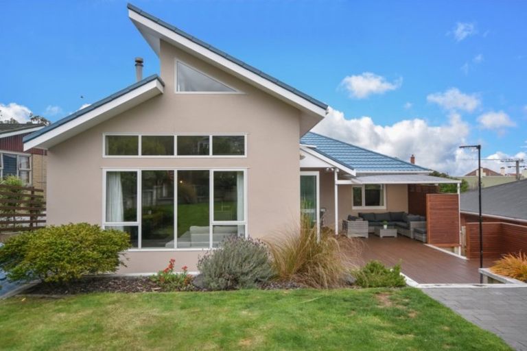 Photo of property in 9 Oakland Street, Andersons Bay, Dunedin, 9013