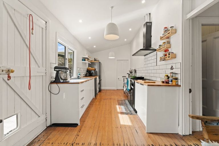 Photo of property in 20 Manuka Street, Ravensbourne, Dunedin, 9022