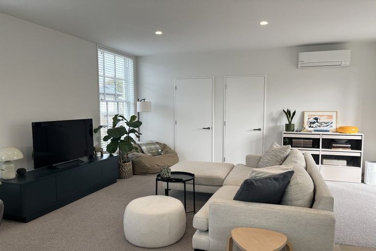 Photo of property in 9a Meadowville Avenue, Spreydon, Christchurch, 8024