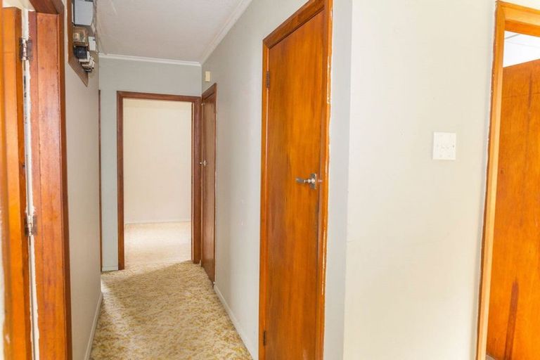 Photo of property in 6 Stanley Street, Dannevirke, 4930