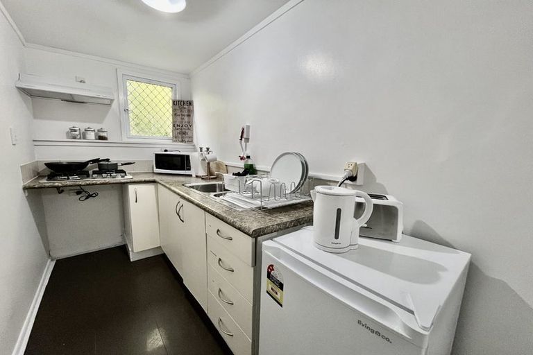 Photo of property in 277 Konini Road, Titirangi, Auckland, 0604