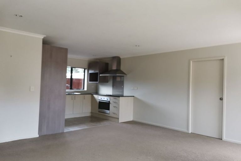 Photo of property in 38 Durham Street, Te Atatu Peninsula, Auckland, 0610