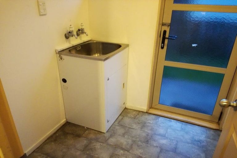 Photo of property in 7 Clayton Road, Manurewa, Auckland, 2102