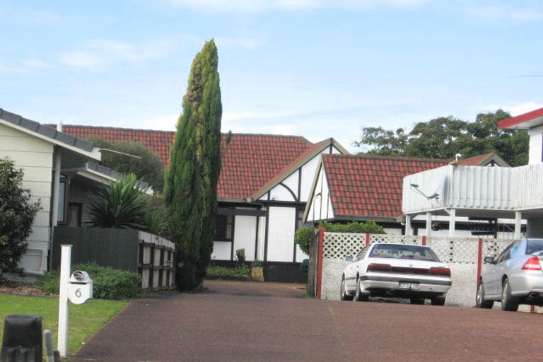 Photo of property in 6 Carnoustie Drive, Wattle Downs, Auckland, 2103