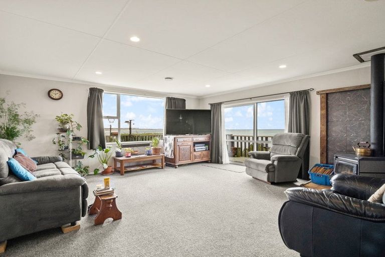 Photo of property in 156 Shag Point Road, Shag Point, Palmerston, 9482
