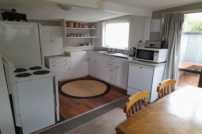 Photo of property in 2 Bongard Road, Whitianga, 3510