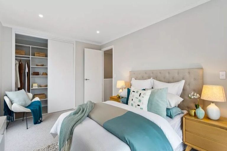 Photo of property in 1/2 Ko Nui Place, Hobsonville, 0616