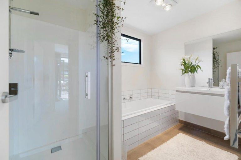 Photo of property in 7 Fife Court, Jacks Point, Queenstown, 9371