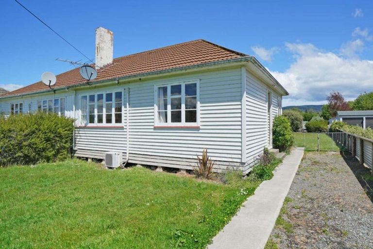 Photo of property in 45 Eton Street, Otautau, 9610